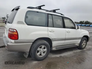 2002 Toyota Land Cruiser with VIN JTEHT05J622026200, listed as a Copart auction lot 86928374 with 438,854 mi miles and Clean Title. Bid and sale history available at carsss.com. Image 3.