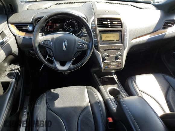 2019 Lincoln MKC Reserve with VIN 5LMCJ3D95KUL16051, listed as a Copart auction lot 46465545 with 67,760 mi miles and Salvage Title. Bid and sale history available at carsss.com. Image 8.