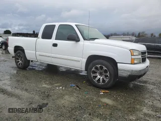 2006 Chevrolet Silverado 1500 LT1 with VIN 1GCEC19T16Z137825, listed as a Copart auction lot 43432455 with 64,477 mi miles and Salvage Title. Bid and sale history available at DreamBid. Image 4.