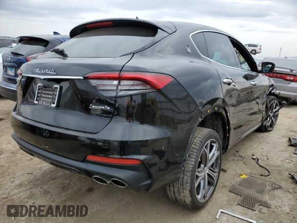 2021 Maserati Levante GT with VIN ZN661XUA6MX372490, listed as a Copart auction lot 48069824 with 48,543 mi miles. Bid and sale history available at carsss.com. Image 3.