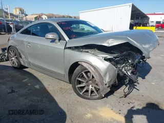 2008 Audi TT 3.2L z VIN TRUDD38J181001433, wystawiony jako IAAI lot #42370192 z przebiegiem Nie podano mil oraz . Historia ofert i sprzedaży dostępna na DreamBid. Obrazek 1.