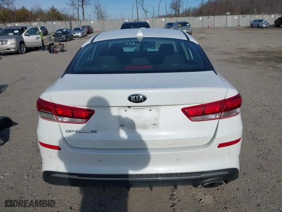 2020 Kia Optima LX with VIN 5XXGT4L3XLG424520, listed as a IAAI auction lot 41663821 with 85,960 mi miles. Bid and sale history available at carsss.com. Image 16.