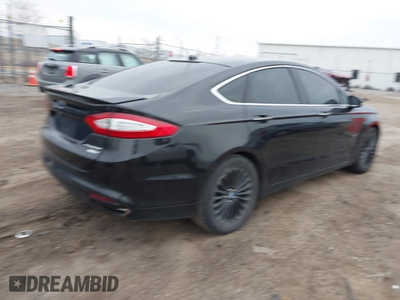 2013 Ford Fusion Titanium with VIN 3FA6P0D99DR130031, listed as a IAAI auction lot 41885596 with 174,687 mi miles. Bid and sale history available at carsss.com. Image 4.