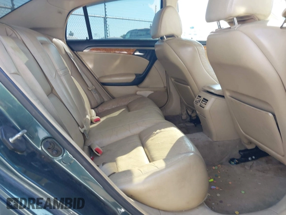 2004 Acura TL z VIN 19UUA66284A055680, wystawiony jako IAAI lot #42348545 z przebiegiem 246 979 mil mil oraz . Historia ofert i sprzedaży dostępna na DreamBid. Obrazek 8.