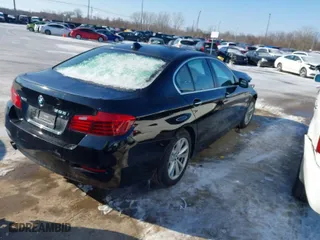 2015 BMW 5 Series 528i xDrive with VIN WBA5A7C58FD620614, listed as a IAAI auction lot 41496488 with 89,238 mi miles. Bid and sale history available at carsss.com. Image 4.