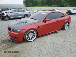 2010 BMW M3 z VIN WBSWD9C58AP362735, wystawiony jako Copart lot #54512815 z przebiegiem 99 924 mil mil oraz Szkody całkowita. Historia ofert i sprzedaży dostępna na DreamBid. Obrazek 1.