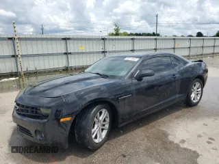 2013 Chevrolet Camaro LT with VIN 2G1FB1E37D9199761, listed as a Copart auction lot 60415845 with 214,056 mi miles and Salvage title. Bid and sale history available at DreamBid. Image 1.