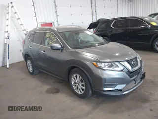 2020 Nissan Rogue SV z VIN KNMAT2MV5LP500406, wystawiony jako IAAI lot #42231703 z przebiegiem 70 126 mil mil oraz . Historia ofert i sprzedaży dostępna na DreamBid. Obrazek 1.