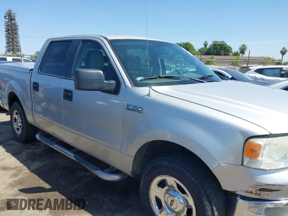 2005 Ford F-150 XLT z VIN 1FTPW12525KC85839, wystawiony jako IAAI lot #42344165 z przebiegiem 133 772 mil mil oraz . Historia ofert i sprzedaży dostępna na DreamBid. Obrazek 13.