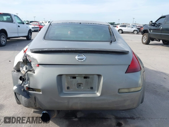 2005 Nissan 350Z Enthusiast with VIN JN1AZ34D85M609056, listed as a IAAI auction lot 42079583 with 203,596 mi miles. Bid and sale history available at carsss.com. Image 16.