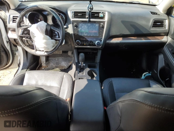 2019 Subaru Outback Limited z VIN 4S4BSANC2K3318923, wystawiony jako Copart lot #50951055 z przebiegiem 98 489 mil mil oraz Tytuł czysty. Historia ofert i sprzedaży dostępna na DreamBid. Obrazek 8.