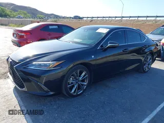 2019 Lexus ES 350 z VIN 58ABZ1B1XKU022842, wystawiony jako IAAI lot #42276726 z przebiegiem 73 776 mil mil oraz . Historia ofert i sprzedaży dostępna na DreamBid. Obrazek 2.
