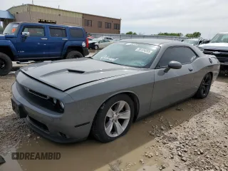 2017 Dodge Challenger SXT Plus z VIN 2C3CDZAG6HH569092, wystawiony jako Copart lot #55124255 z przebiegiem 142 373 mil mil oraz Szkoda całkowita • Salvage title. Historia ofert i sprzedaży dostępna na DreamBid. Obrazek 1.
