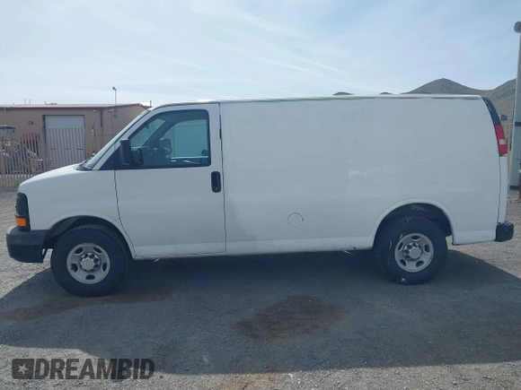 2012 Chevrolet Express Cargo Van with VIN 1GCWGFCA3C1193871, listed as a IAAI auction lot 42098096 with 227,331 mi miles. Bid and sale history available at carsss.com. Image 14.