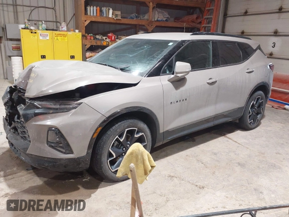 2021 Chevrolet Blazer RS z VIN 3GNKBKRS4MS511445, wystawiony jako IAAI lot #41376452 z przebiegiem 34 843 mil mil oraz . Historia ofert i sprzedaży dostępna na DreamBid. Obrazek 17.