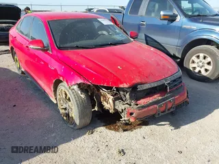 2020 Volkswagen Jetta GLI S z VIN 3VW6T7BUXLM105802, wystawiony jako IAAI lot #41995134 z przebiegiem 59 113 mil mil oraz . Historia ofert i sprzedaży dostępna na DreamBid. Obrazek 6.