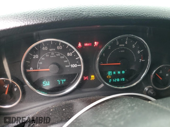 2012 Jeep Wrangler Unlimited Sahara with VIN 1C4BJWEG3CL195271, listed as a Copart auction lot 59947235 with 212,819 mi miles and Salvage title. Bid and sale history available at DreamBid. Image 9.