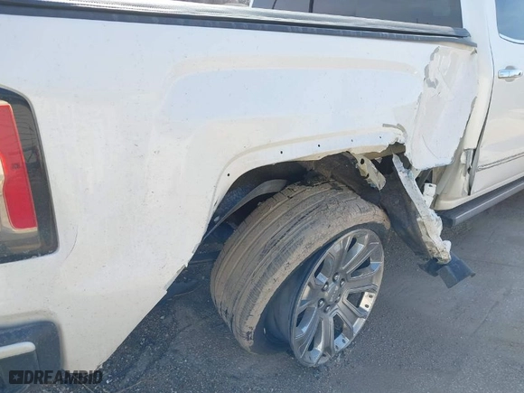 2017 GMC Sierra 1500 Denali with VIN 3GTU2PEJ5HG239623, listed as a IAAI auction lot 41783709 with 61,641 mi miles. Bid and sale history available at carsss.com. Image 6.