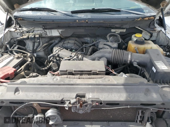 2014 Ford F-150 XL with VIN 1FTMF1CM2EKF16215, listed as a Copart auction lot 64778775 with 242,400 mi miles and Clean title. Bid and sale history available at DreamBid. Image 11.