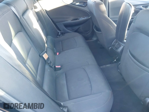 2018 Chevrolet Malibu LT with VIN 1G1ZD5ST8JF263148, listed as a IAAI auction lot 41821276 with 160,562 mi miles and . Bid and sale history available at carsss.com. Image 8.