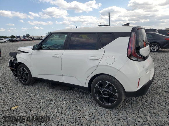 2024 Kia Soul EX with VIN KNDJ33AU1R7237020, listed as a Copart auction lot 49868965 with 6,892 mi miles and Salvage Title. Bid and sale history available at carsss.com. Image 2.