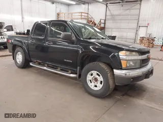 2005 Chevrolet Colorado 1SF LS Z71 with VIN 1GCDT136X58112988, listed as a IAAI auction lot 41832794 with 221,250 mi miles. Bid and sale history available at carsss.com. Image 1.