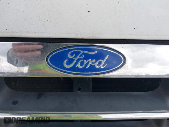1994 Ford Explorer Eddie Bauer z VIN 1FMDU34X0RUB38962, wystawiony jako IAAI lot #41955041 z przebiegiem 1 088 mil mil oraz . Historia ofert i sprzedaży dostępna na DreamBid. Obrazek 6.