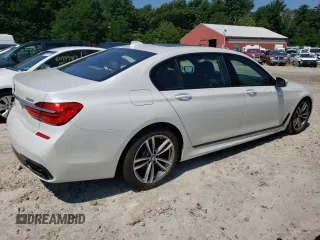 2019 BMW 7 Series 750i xDrive with VIN WBA7F2C59KB240443, listed as a Copart auction lot 60637203 with 58,257 mi miles. Bid and sale history available at carsss.com. Image 3.