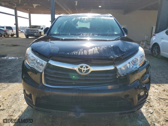 2014 Toyota Highlander XLE with VIN 5TDKKRFH8ES035751, listed as a Copart auction lot 43219335 with 138,056 mi miles and Salvage Title. Bid and sale history available at carsss.com. Image 5.