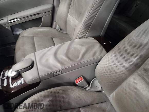 2013 Mercedes-Benz S 550 with VIN WDDNG9EB7DA512568, listed as a IAAI auction lot 42843877 with 128,764 mi miles and . Bid and sale history available at DreamBid. Image 21.
