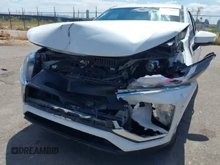 2019 Mitsubishi Eclipse Cross ES z VIN JA4AS3AA9KZ014205, wystawiony jako IAAI lot #42408043 z przebiegiem 107 639 mil mil oraz . Historia ofert i sprzedaży dostępna na DreamBid. Obrazek 6.