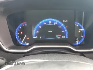 2022 Toyota Corolla Cross XLE with VIN 7MUDAAAG6NV014706, listed as a Copart auction lot 52456065 with 31,041 mi miles and Salvage title. Bid and sale history available at DreamBid. Image 9.