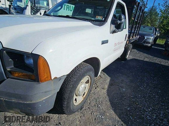 2007 Ford F-250 with VIN 1FDNF20557EA47058, listed as a IAAI auction lot 42631275 with 40,425 mi miles and . Bid and sale history available at DreamBid. Image 12.