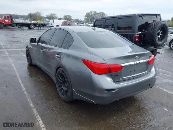 2015 Infiniti Q50 with VIN JN1BV7AR1FM397917, listed as a IAAI auction lot 41757822 with 82,062 mi miles. Bid and sale history available at carsss.com. Image 3.