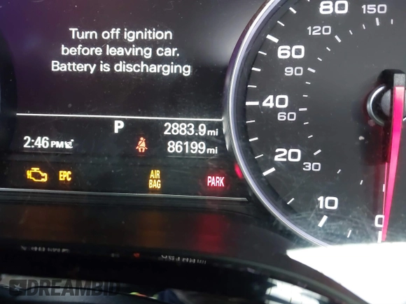 2015 Audi A8 L 4.0T with VIN WAU32AFD4FN041084, listed as a IAAI auction lot 41450453 with 86,199 mi miles. Bid and sale history available at carsss.com. Image 15.