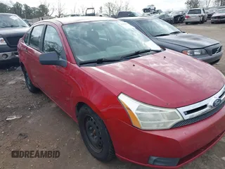 2011 Ford Focus S with VIN 1FAHP3EN5BW193286, listed as a IAAI auction lot 41462335 with 263,846 mi miles. Bid and sale history available at carsss.com. Image 1.