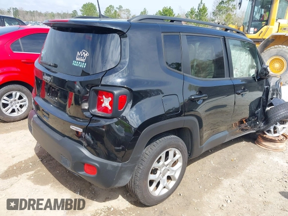 2018 Jeep Renegade Latitude with VIN ZACCJABB8JPJ35329, listed as a IAAI auction lot 41697510 with 97,149 mi miles. Bid and sale history available at carsss.com. Image 4.