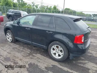 2014 Ford Edge SE with VIN 2FMDK4GC3EBA00739, listed as a IAAI auction lot 42506742 with 142,355 mi miles and . Bid and sale history available at DreamBid. Image 3.