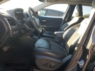 2019 Jeep Cherokee Latitude Plus with VIN 1C4PJLLX3KD130128, listed as a Copart auction lot 42393545 with 108,472 mi miles and Salvage Title. Bid and sale history available at DreamBid. Image 7.