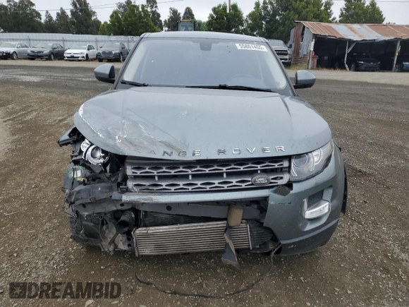 2015 Land Rover Range Rover Evoque Pure Premium z VIN SALVR2BG6FH012643, wystawiony jako Copart lot #55801455 z przebiegiem 97 386 mil mil oraz Szkoda całkowita • Salvage title. Historia ofert i sprzedaży dostępna na DreamBid. Obrazek 5.