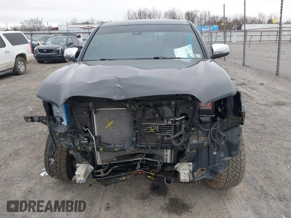 2018 Toyota Tacoma SR with VIN 3TMGZ5AN5JM159932, listed as a IAAI auction lot 41731655 with 138,780 mi miles. Bid and sale history available at carsss.com. Image 12.