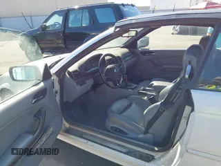 2003 BMW 3 Series 325Ci with VIN WBABS33433PG90017, listed as a IAAI auction lot 41360270 with Not provided miles and . Bid and sale history available at DreamBid. Image 5.