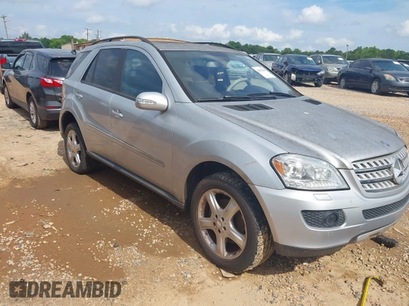 2008 Mercedes-Benz M 350 с VIN 4JGBB86E68A413949, выставлен на аукционе IAAI как лот 42452820 с пробегом 145 765 миль миль и . История ставок и продаж доступна на DreamBid. Изображение 1.