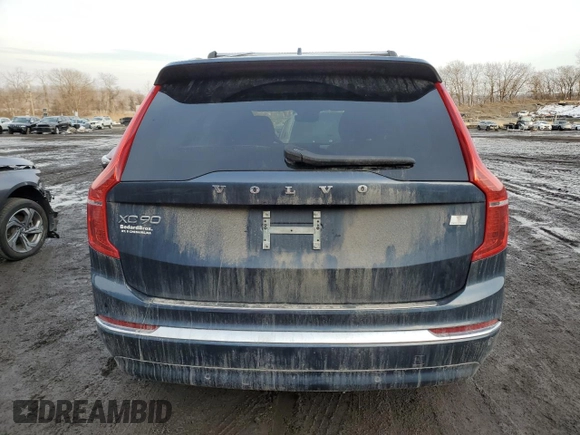 2024 Volvo XC90 Ultimate Bright Theme z VIN YV4H60CF7R1171611, wystawiony jako Copart lot #46772815 z przebiegiem 24 320 mil mil oraz Szkoda całkowita • Salvage title. Historia ofert i sprzedaży dostępna na DreamBid. Obrazek 6.