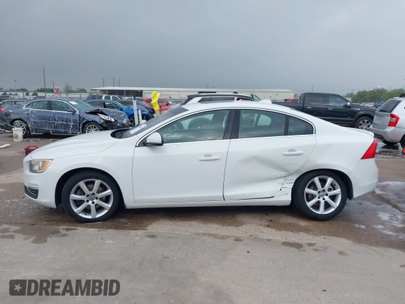 2016 Volvo S60 T5 Drive-E Premier with VIN YV126MFK9G2390547, listed as a IAAI auction lot 41908944 with 109,268 mi miles. Bid and sale history available at carsss.com. Image 14.
