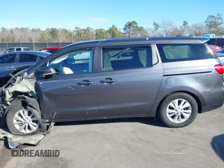 2017 Kia Sedona LX z VIN KNDMB5C10H6223130, wystawiony jako IAAI lot #41332857 z przebiegiem 114 154 mil mil oraz . Historia ofert i sprzedaży dostępna na DreamBid. Obrazek 14.