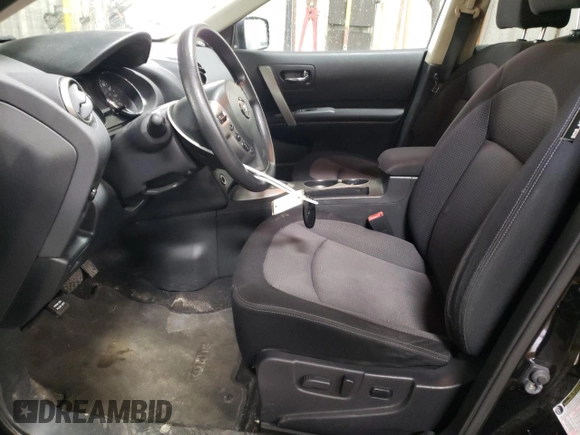 2011 Nissan Rogue SV z VIN JN8AS5MV4BW683987, wystawiony jako Copart lot #48358305 z przebiegiem 141 144 mil mil oraz Szkoda całkowita • Salvage title. Historia ofert i sprzedaży dostępna na DreamBid. Obrazek 7.