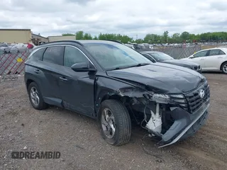 2022 Hyundai Tucson SEL z VIN 5NMJBCAE5NH026269, wystawiony jako IAAI lot #42268084 z przebiegiem 104 415 mil mil oraz . Historia ofert i sprzedaży dostępna na DreamBid. Obrazek 1.