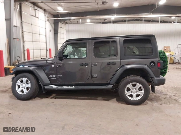 2019 Jeep Wrangler Unlimited Sport S with VIN 1C4HJXDN4KW590346, listed as a IAAI auction lot 41084160 with 58,813 mi miles. Bid and sale history available at carsss.com. Image 14.