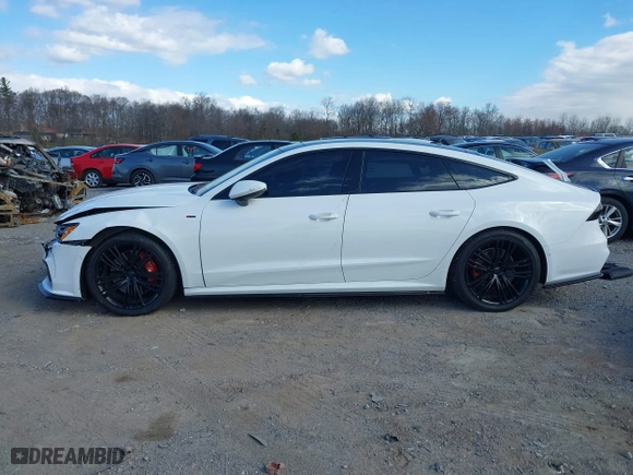 2019 Audi A7 Premium Plus with VIN WAUU2AF27KN116258, listed as a IAAI auction lot 41884777 with 56,871 mi miles. Bid and sale history available at carsss.com. Image 14.